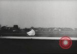 Standbild Schleudersitz Deutschland, 1958, aus Sekunde 33 historischem Filmmaterial Videoclip 65675066501
