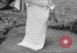 Standbild verwestlicht Kimonos Japan, 1958, aus Sekunde 17 historischem Filmmaterial Videoclip 65675066503