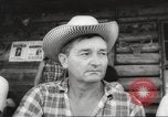 Standbild Roy Harris Cut and Shoot Texas USA, 1958, aus Sekunde 44 historischem Filmmaterial Videoclip 65675066505