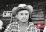 Standbild Roy Harris Cut and Shoot Texas USA, 1958, aus Sekunde 45 historischem Filmmaterial Videoclip 65675066505