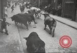 Standbild Stierkampf Pamplona Spanien, 1958, aus Sekunde 14 historischem Filmmaterial Videoclip 65675066508
