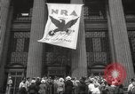 Immagine di Dieci ore di sfilata New York United States USA, 1933, secondo 8 filmato di repertorio 65675066509