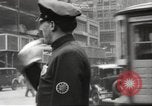 Standbild Fußgänger New York City USA, 1933, aus Sekunde 6 historischem Filmmaterial Videoclip 65675066514