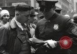 Standbild Fußgänger New York City USA, 1933, aus Sekunde 18 historischem Filmmaterial Videoclip 65675066514