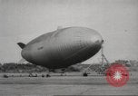 Immagine di Blimp Akron Ohio USA, 1958, secondo 4 filmato di repertorio 65675066518