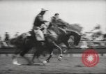 Immagine di Rodeo Salinas California USA, 1958, secondo 21 filmato di repertorio 65675066520
