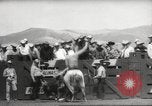 Immagine di Rodeo Salinas California USA, 1958, secondo 32 filmato di repertorio 65675066520