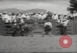 Immagine di Rodeo Salinas California USA, 1958, secondo 42 filmato di repertorio 65675066520