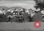Immagine di Rodeo Salinas California USA, 1958, secondo 51 filmato di repertorio 65675066520