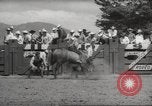 Immagine di Rodeo Salinas California USA, 1958, secondo 52 filmato di repertorio 65675066520
