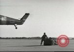 Standbild Sikorsky H-34 Hubschrauber Beirut Libanon, 1958, aus Sekunde 13 historischem Filmmaterial Videoclip 65675066532