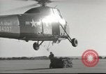 Standbild Sikorsky H-34 Hubschrauber Beirut Libanon, 1958, aus Sekunde 18 historischem Filmmaterial Videoclip 65675066532