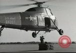 Standbild Sikorsky H-34 Hubschrauber Beirut Libanon, 1958, aus Sekunde 24 historischem Filmmaterial Videoclip 65675066532