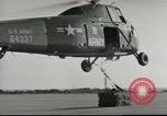 Standbild Sikorsky H-34 Hubschrauber Beirut Libanon, 1958, aus Sekunde 33 historischem Filmmaterial Videoclip 65675066532