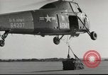 Standbild Sikorsky H-34 Hubschrauber Beirut Libanon, 1958, aus Sekunde 35 historischem Filmmaterial Videoclip 65675066532