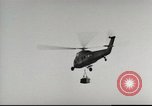 Standbild Sikorsky H-34 Hubschrauber Beirut Libanon, 1958, aus Sekunde 44 historischem Filmmaterial Videoclip 65675066532