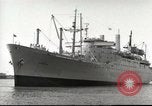 Standbild USS Upshur Beirut Libanon, 1958, aus Sekunde 19 historischem Filmmaterial Videoclip 65675066533