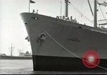 Standbild USS Upshur Beirut Libanon, 1958, aus Sekunde 25 historischem Filmmaterial Videoclip 65675066533