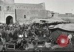 Immagine di Lega delle Nazioni rappresentanti Mosul Iraq, 1926, secondo 57 filmato di repertorio 65675066548