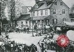 Image l'urbanisation de territoire de l'Ouest United States USA, 1953, de la seconde 30 séquences d'archives historiques vidéo 65675066553