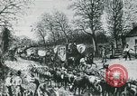 Image l'urbanisation de territoire de l'Ouest United States USA, 1953, de la seconde 38 séquences d'archives historiques vidéo 65675066553