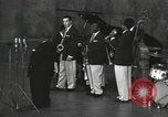 Image Jimmy Rushing effectuant sur scène avec son combo Allemagne, 1960, de la seconde 4 séquences d'archives historiques vidéo 65675066556