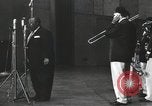 Image Jimmy Rushing effectuant sur scène avec son combo Allemagne, 1960, de la seconde 51 séquences d'archives historiques vidéo 65675066556