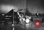 Immagine di Modern Jazz Quartet Germania, 1960, secondo 9 filmato di repertorio 65675066558