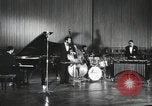 Immagine di Modern Jazz Quartet Germania, 1960, secondo 45 filmato di repertorio 65675066558