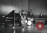Immagine di Modern Jazz Quartet Germania, 1960, secondo 52 filmato di repertorio 65675066558