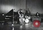 Immagine di Modern Jazz Quartet Germania, 1960, secondo 55 filmato di repertorio 65675066558
