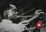 Standbild Louis Armstrong United States USA, 1960, aus Sekunde 58 historischem Filmmaterial Videoclip 65675066561