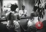 Standbild Louis Armstrong singt United States USA, 1943, aus Sekunde 7 historischem Filmmaterial Videoclip 65675066562