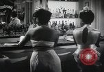 Standbild Louis Armstrong singt United States USA, 1943, aus Sekunde 30 historischem Filmmaterial Videoclip 65675066562