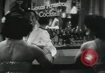 Standbild Louis Armstrong singt United States USA, 1943, aus Sekunde 51 historischem Filmmaterial Videoclip 65675066562