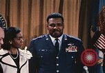 Standbild Daniel James United States USA, 1970, aus Sekunde 48 historischem Filmmaterial Videoclip 65675066566