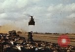 Standbild CH-47 Chinook Vietnam, 1969, aus Sekunde 9 historischem Filmmaterial Videoclip 65675066567