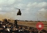 Standbild CH-47 Chinook Vietnam, 1969, aus Sekunde 10 historischem Filmmaterial Videoclip 65675066567