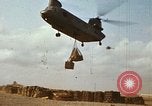 Standbild CH-47 Chinook Vietnam, 1969, aus Sekunde 36 historischem Filmmaterial Videoclip 65675066567