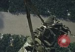 Standbild Munition laden Vietnam, 1969, aus Sekunde 31 historischem Filmmaterial Videoclip 65675066568