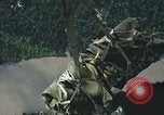 Standbild Munition laden Vietnam, 1969, aus Sekunde 37 historischem Filmmaterial Videoclip 65675066568