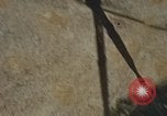 Standbild Munition laden Vietnam, 1969, aus Sekunde 47 historischem Filmmaterial Videoclip 65675066568