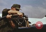 Standbild U-21 Ute Flugzeuge Vietnam lange Binh, 1969, aus Sekunde 18 historischem Filmmaterial Videoclip 65675066576
