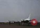 Standbild U-21 Ute Flugzeuge Vietnam lange Binh, 1969, aus Sekunde 51 historischem Filmmaterial Videoclip 65675066576