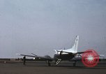 Standbild U-21 Ute Flugzeuge Vietnam lange Binh, 1969, aus Sekunde 55 historischem Filmmaterial Videoclip 65675066576