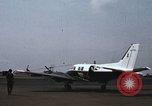 Standbild U-21 Ute Flugzeuge Vietnam lange Binh, 1969, aus Sekunde 58 historischem Filmmaterial Videoclip 65675066576