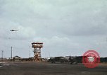 Immagine di O-1 Bird Dog aeromobile Il Vietnam, 1969, secondo 31 filmato di repertorio 65675066577