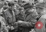 Standbild Congressional Gruppe in Camp Lucky Strike Saint Valery Frankreich, 1945, aus Sekunde 17 historischem Filmmaterial Videoclip 65675066602