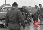 Standbild Congressional Gruppe in Camp Lucky Strike Saint Valery Frankreich, 1945, aus Sekunde 59 historischem Filmmaterial Videoclip 65675066602