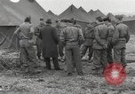 Standbild Congressional Gruppe in Camp Lucky Strike Saint Valery Frankreich, 1945, aus Sekunde 62 historischem Filmmaterial Videoclip 65675066602